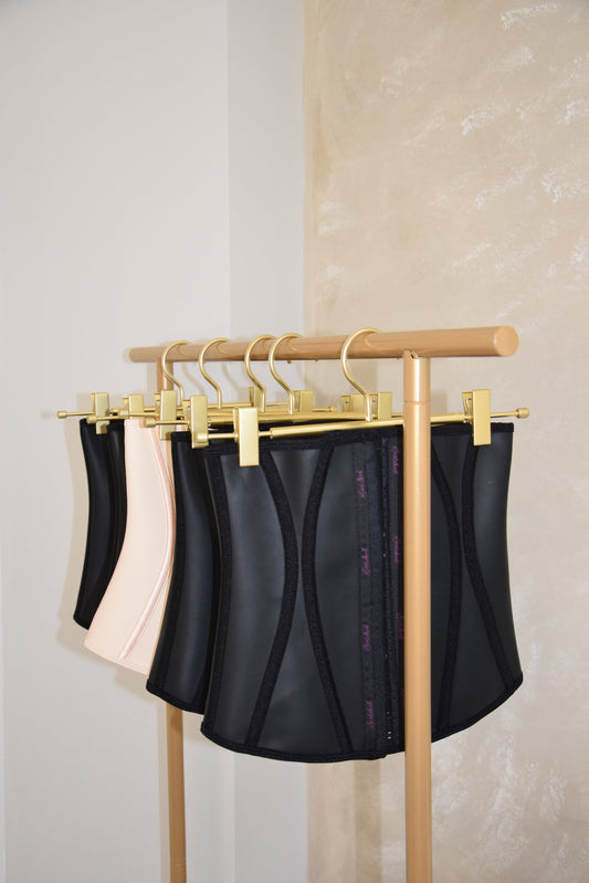 The Science-Backed Benefits of Wearing a Waist Trainer After Birth, Liposuction, or Body Treatments