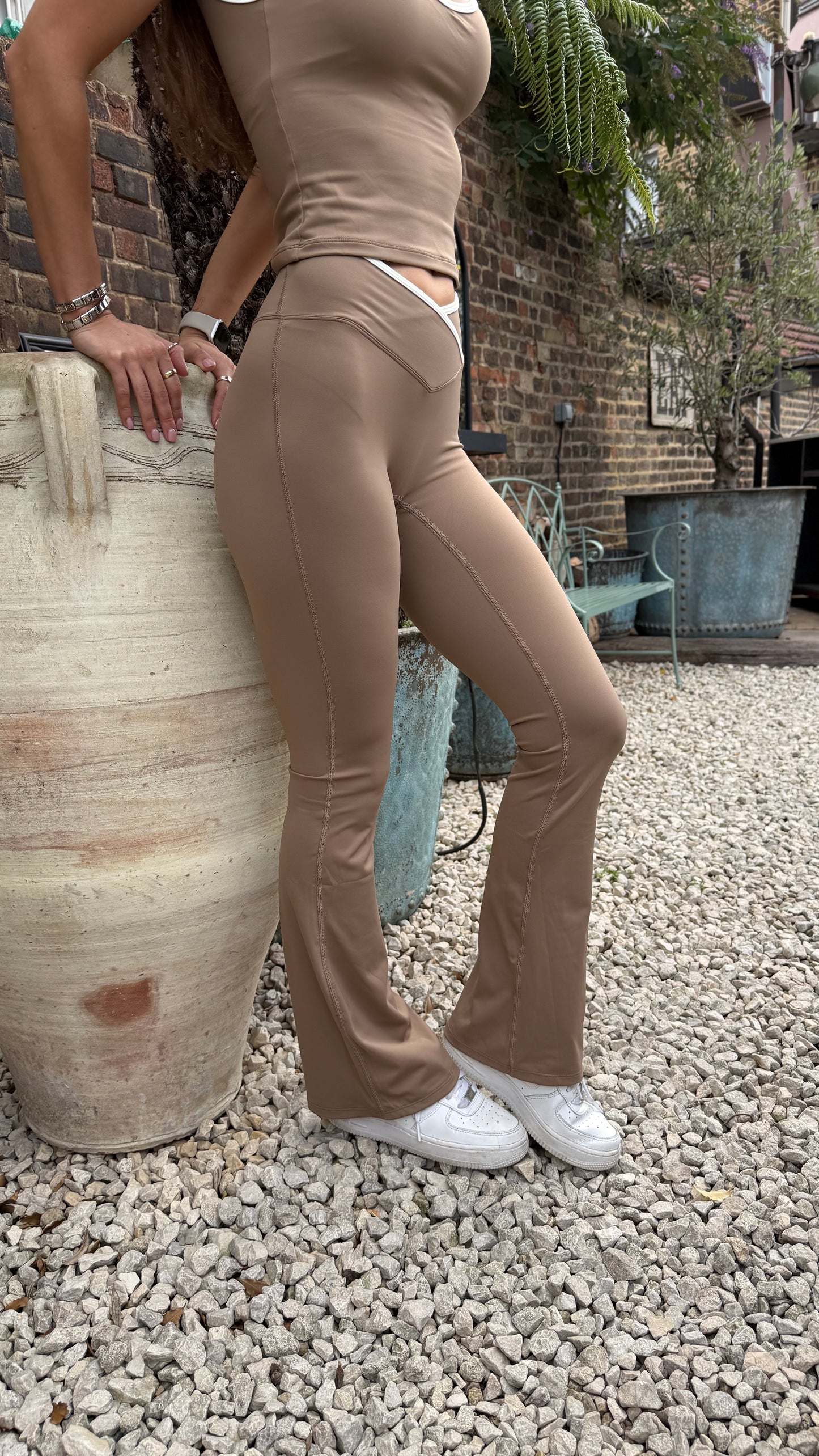 Flare Pants – Temptation (Taupe)
